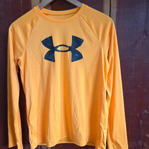 Under Armour Heatgear Long Sleeve Tee - Youth Large